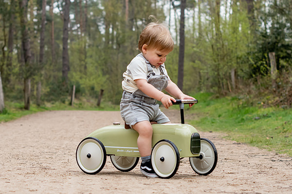 Mees ist 15 Monaten alt und 85 cm groß