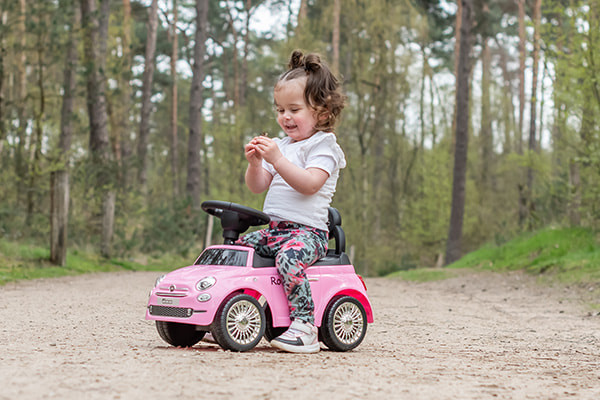 Mees ist 22 Monaten alt und 83 cm groß