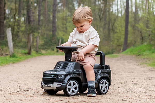 Mees ist 15 Monaten alt und 85 cm groß