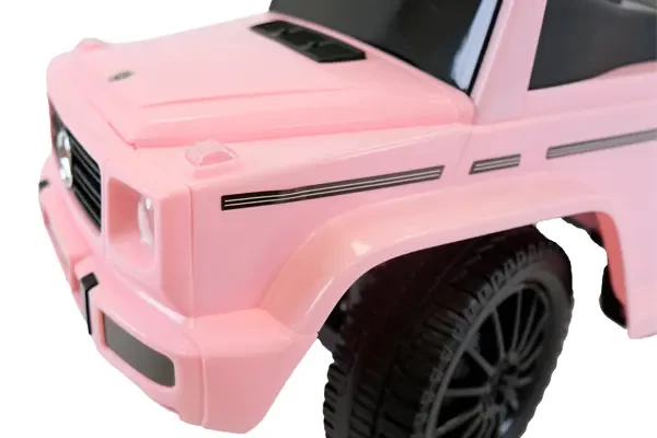 Ein cooles Mercedes-Auto!