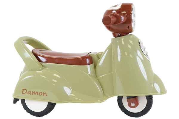 Scooter retro grün mit Namensaufkleber