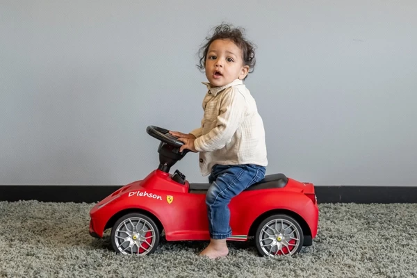 Optional: Namensaufkleber