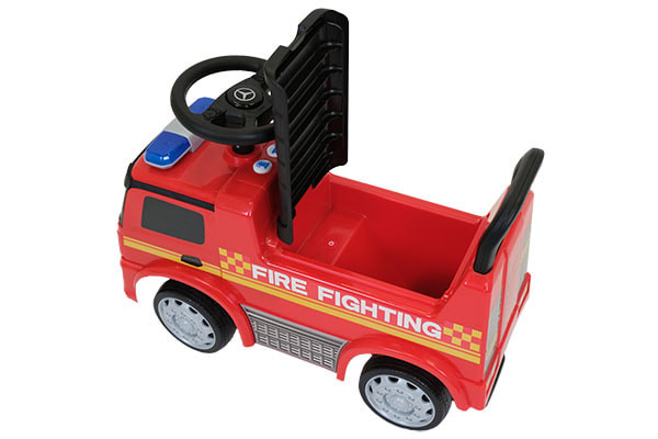 Stauraum unter dem Sitz