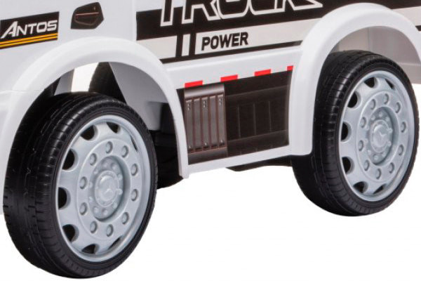 Vier Kunststoffräder