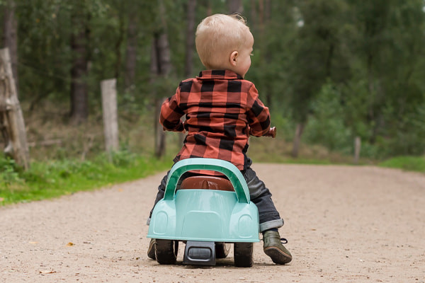 Teun ist 1 Jahre alt und 80 cm groß