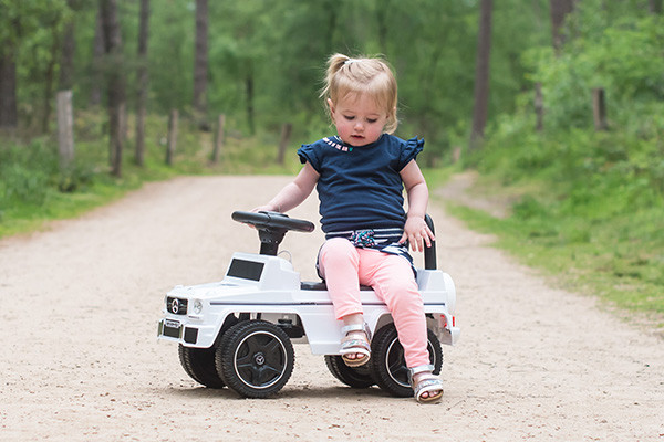 Sitzhöhe beträgt 24 Zentimeter.