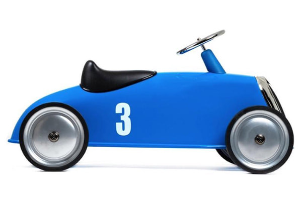 4 Räder mit Gummireifen