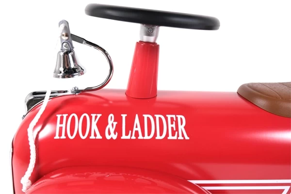 Mit niedlicher Klingel an der Vorderseite