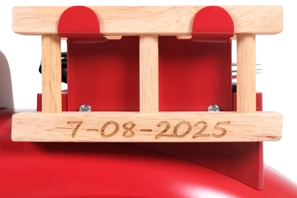 Optional: Leiter mit eingraviertem Geburtsdatum