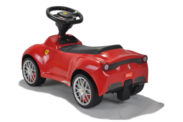 Mit Kippschutz an der Rückseite