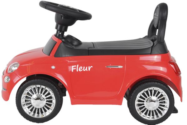 Optional: Sticker mit Wunschname.