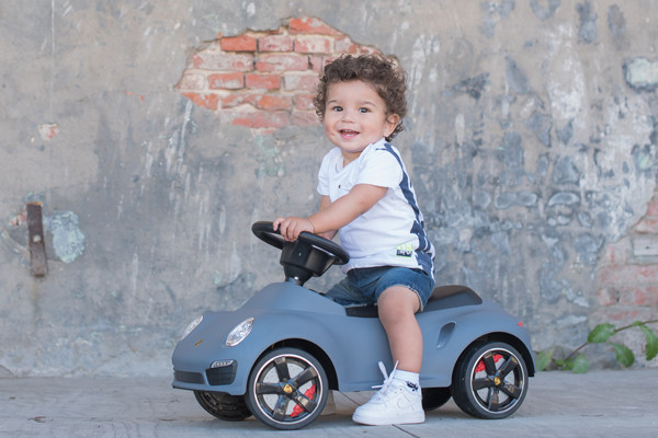 Djamaèl ist 1,5 Jahre alt und hat eine Länge von 71 cm.