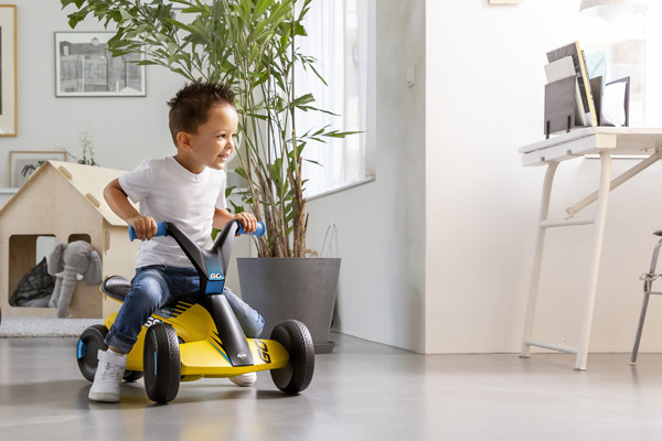 Für Kinder ab 10 Monaten oder Länge 70 bis 100 cm.