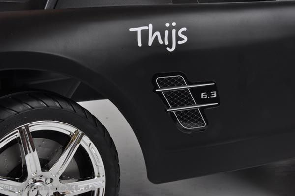 Es werden 2 Sticker geliefert (für beide Seiten).