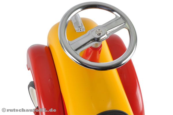 Metall Lenkrad im Chrom Look.