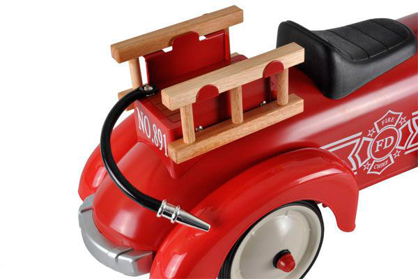 Mit Feuerwehrschlauch