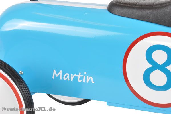 Weißes Stickerset passend zum Retro Roller Michael.