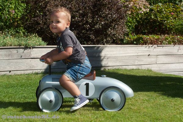 Geeignet für kleine Rennfahrer ab 1 Jahr.