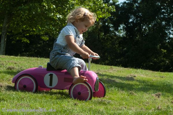 Der Retro Roller kann drinnen und draußen verwendet werden.