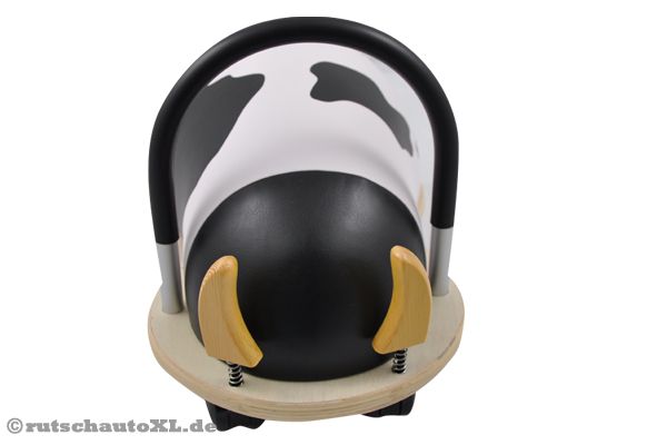 Die Wheelybug Kuh ist mit weichem Material bezogen.