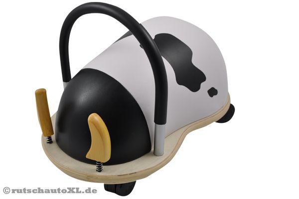 Die gelben Hörner auf Metallfedern wippen hin und her.