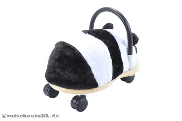 4 Schwenkräder (360 Grad) machen das Rutschauto sehr wendig.